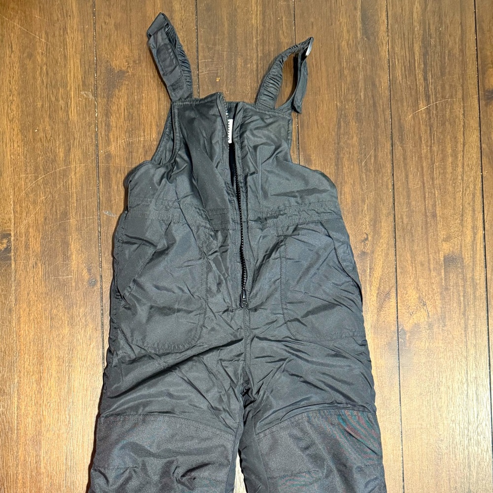 Kids snow pants